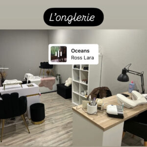 LOCATION TABLES DE MANUCURE ÉQUIPÉES