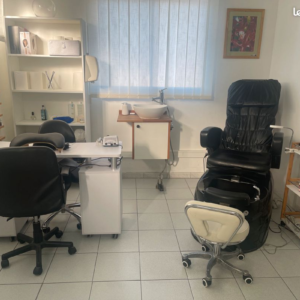 espace onglerie et pedicure avec pedi spa