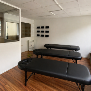 Grand cabine de formation soins plein centre ville